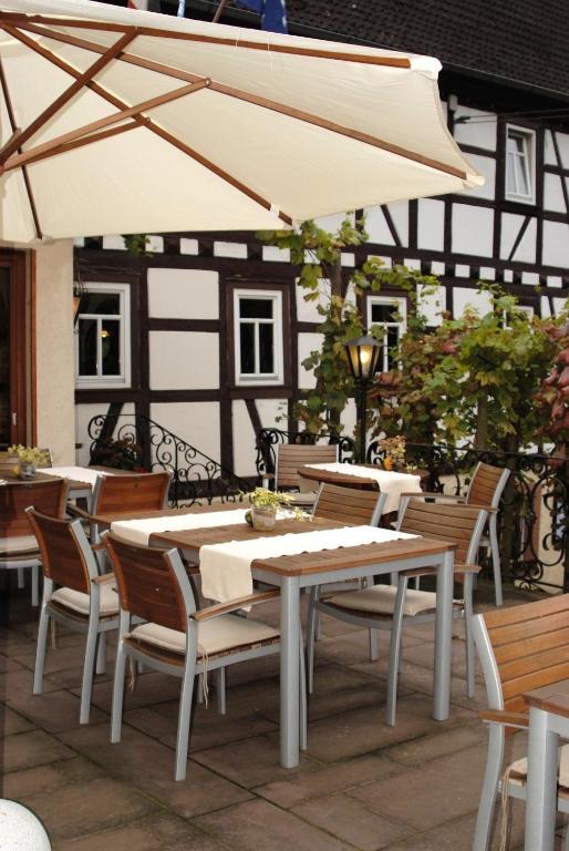 Hotel Restaurant Paradeismuehle Klingenberg am Main Exterior foto