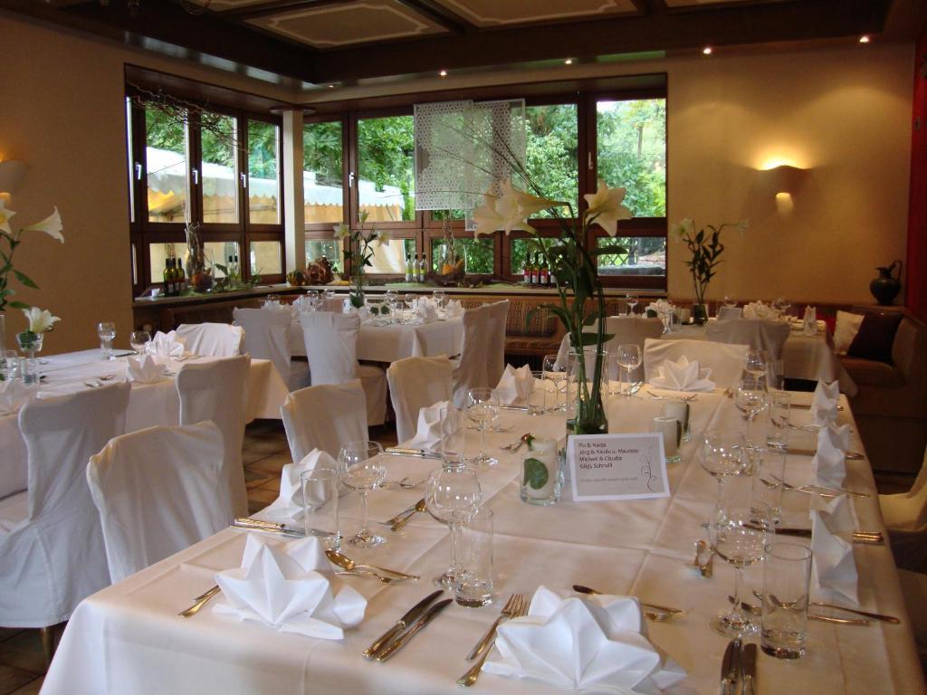 Hotel Restaurant Paradeismuehle Klingenberg am Main Exterior foto